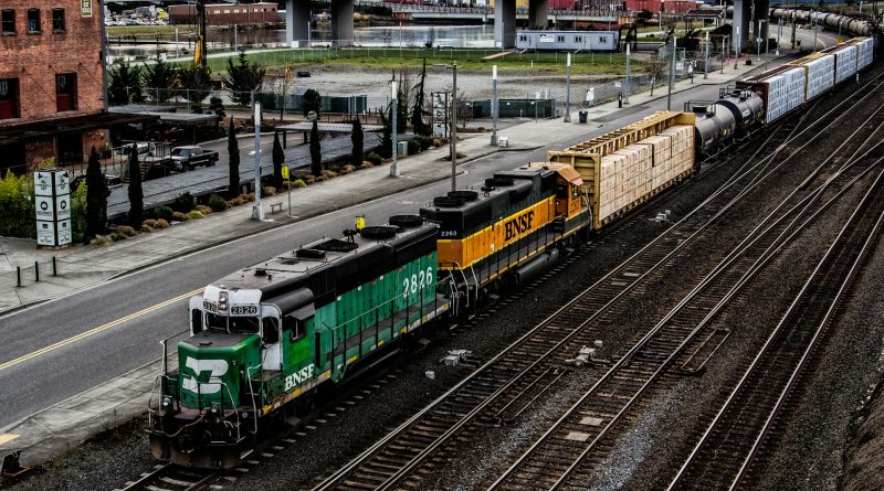 single-locomotive-on-tract-at-daytime